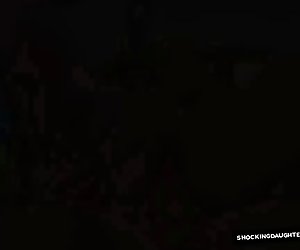 Ftit cute teen fucks tagħha fuq neighbor