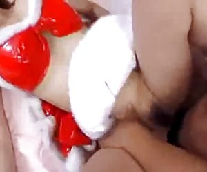 Il-milied jav asjatiċi jidhrux fucked minn 2 guys uncut