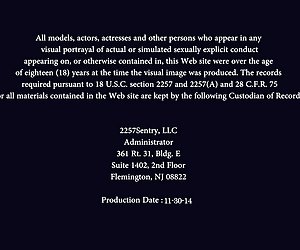 Dominatrix jidhrux cunt tortured--brutal-suspensjoni u l-atm